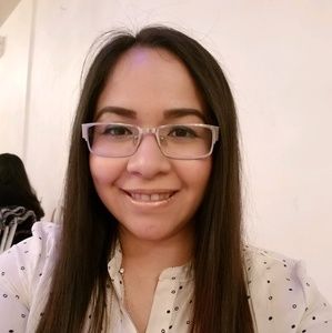 Meet your Posher, Mirtha